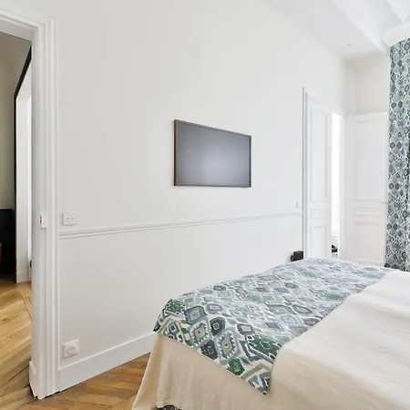 Luxurious Getaway Just Steps From Place Vendome * パリ
